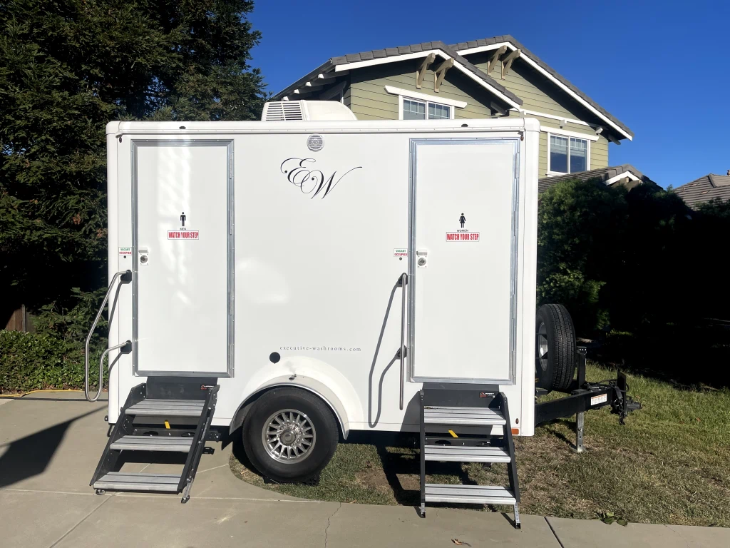 2-Stall Trailer